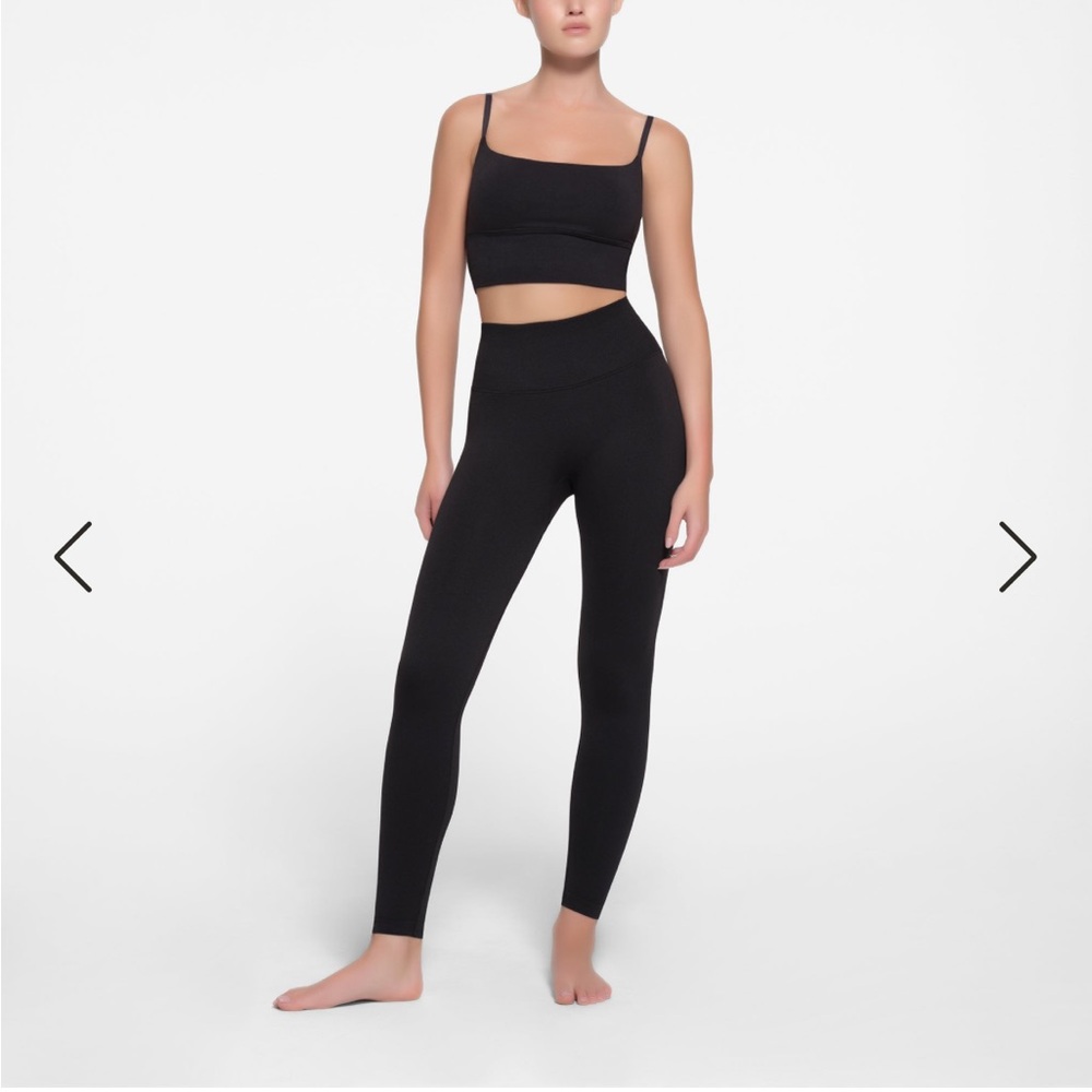 SKIMS Contour Nylon Leggings